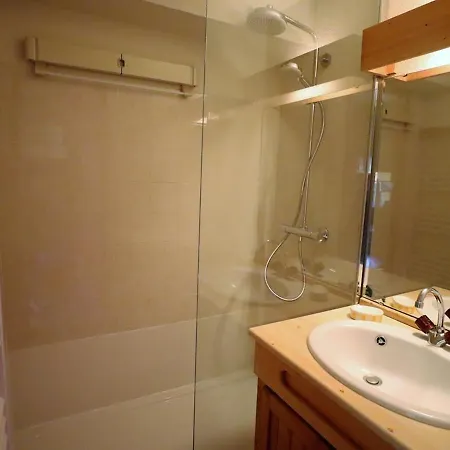 24m² Pour 4 Pers. Avec Piscine A Areches-beaufort - Fr-1-342-252 Apartment Beaufort (Savoie)